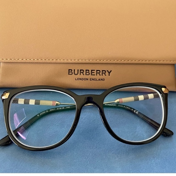 Brand new Burberry frames - Picture 2 of 9